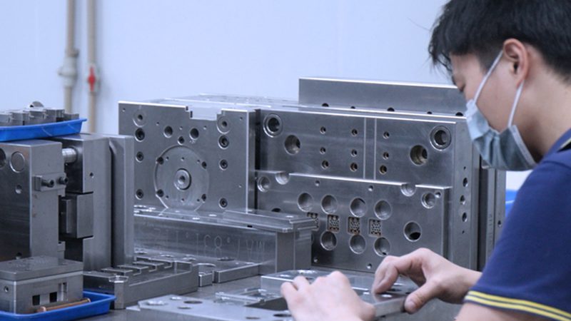 电视机外壳模具：揭秘其制造工艺与选型要点**
