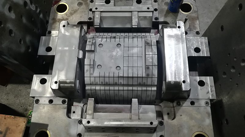 橡胶模具安装，这些注意事项不容忽视